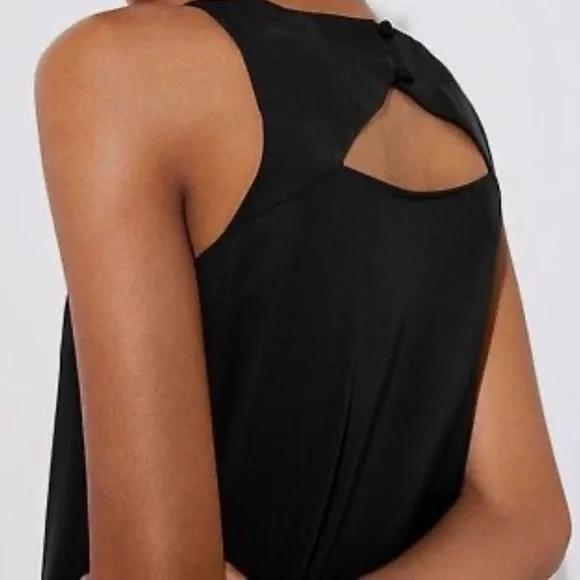 ⭐️ LOFT Formal Ruffle Dress - Picture 3 of 8